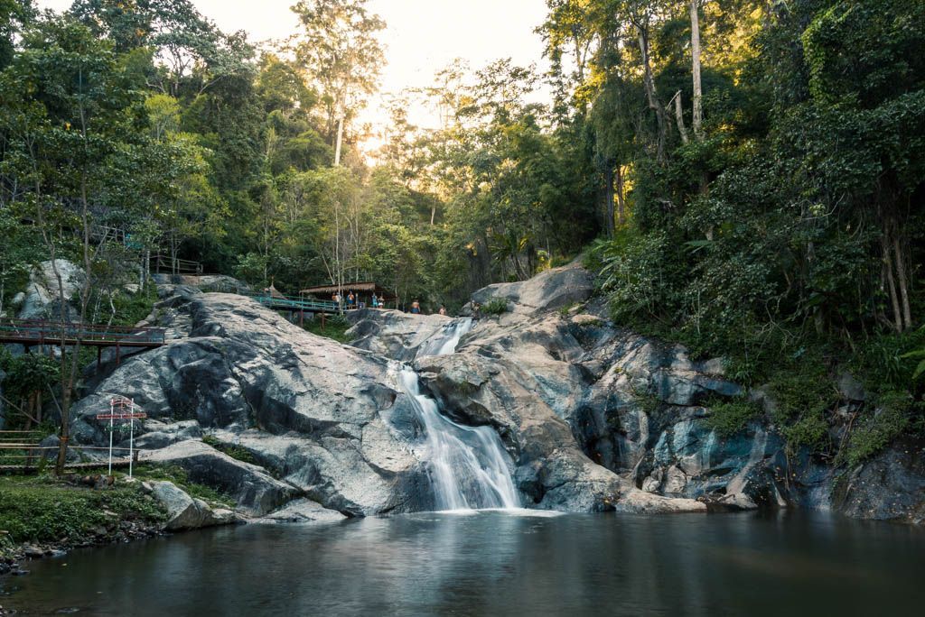 cascada mo paeng pai
