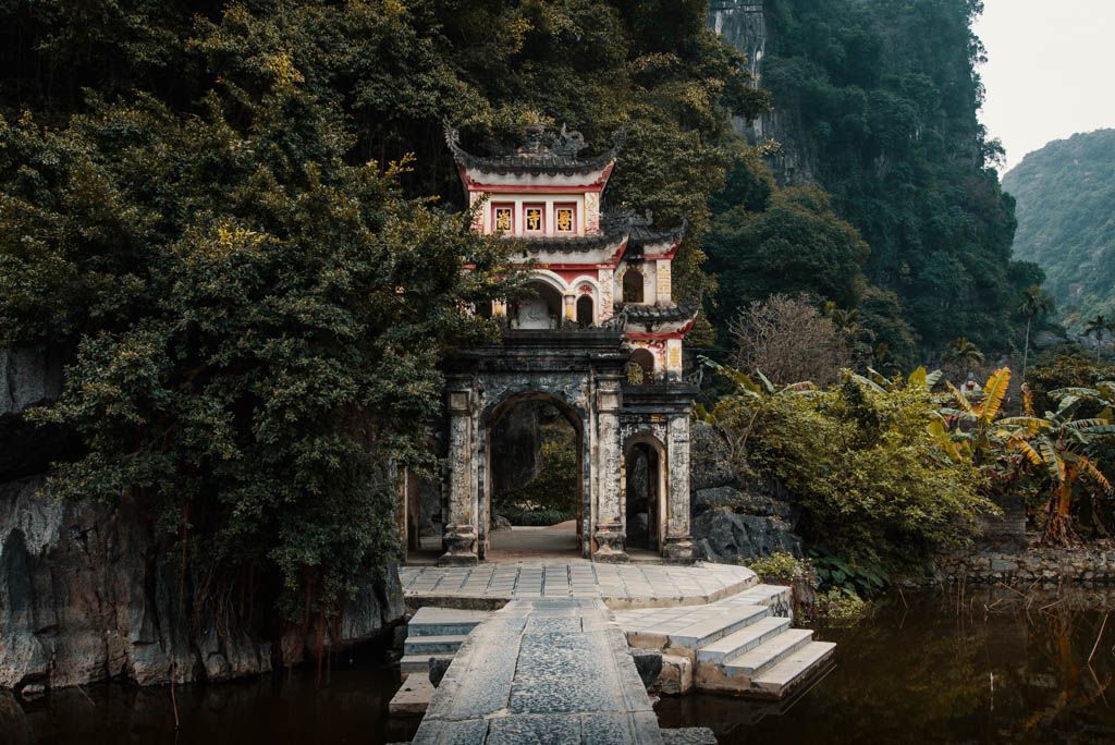 bich dong pagoda ninh binh