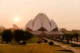 El Lotus Temple al atardecer, un remanso de paz en la caótica Nueva Delhi