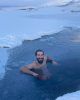 Davi relajándose en el lago congelado