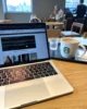 Trabajando en el blog conectados a la wifi del Starbucks bien protegidos con una VPN