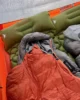 Saco de dormir con sábana saco y esterilla hinchable