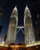 Torres Petronas iluminadas por la noche