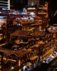 Hongyadong iluminado por la noche