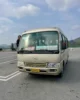 Autobús local en la estación de tren de Furongzhen