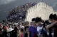Marea de chinos en la sección de Badaling durante un festivo nacional (Foto Qz.com)