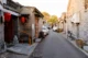 Calle típica de un hutong tradicional de Pekín