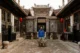 Visitando uno de los patios residenciales tradicionales de Pingyao